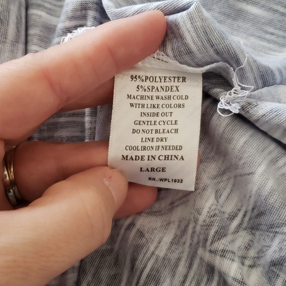 Shirt - Picture 6 of 6